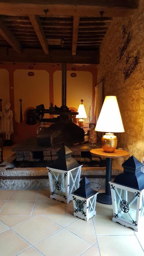La Demeure Du Pressoir Bed & Breakfast